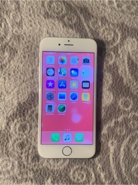 Apple iPhone 6 White 🤍 16go